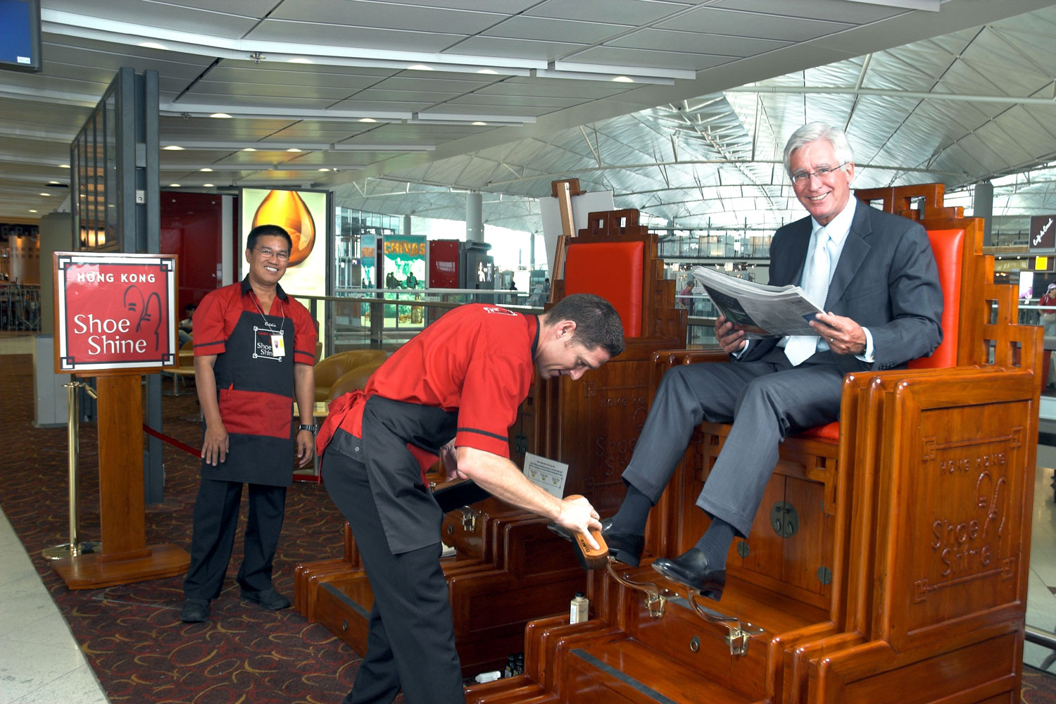 HongKongAirportShoeShine.jpg