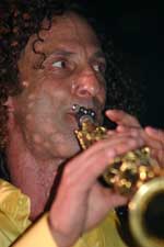 Pictures of Kenny G performing at the Jazz Festival Royale in Bangkok, Thailand - click to enlarge