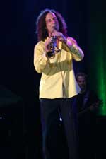 Pictures of Kenny G performing at the Jazz Festival Royale in Bangkok, Thailand - click to enlarge