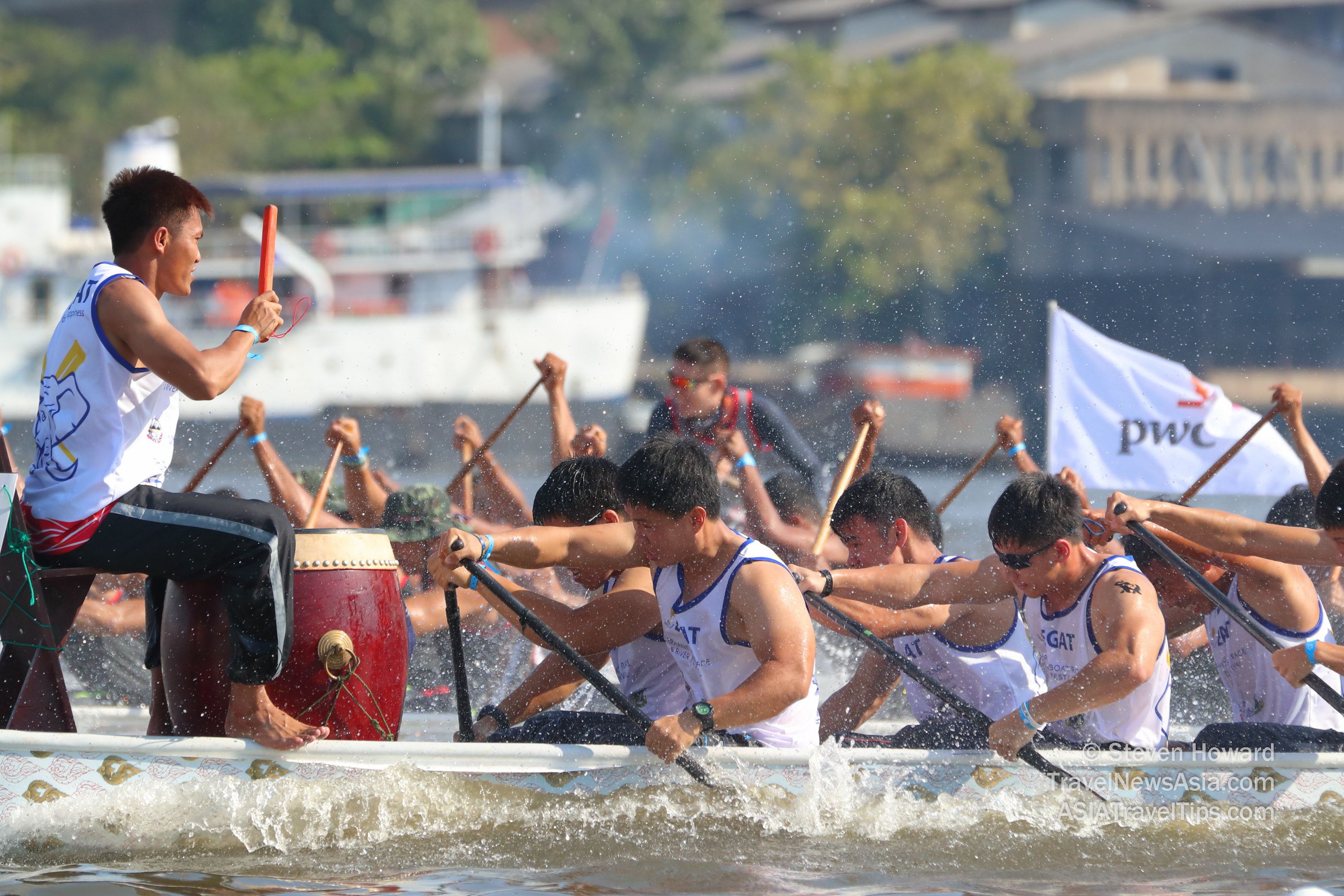 Pictures of Kings' Cup Bangkok Elephant Boat Race & River Festival 2019