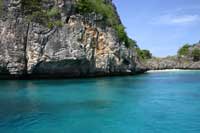 Koh Haa is just an hour from Koh Lanta. Comprising different islands Koh Haa is popular with Divers from Koh Lanta and is also a popular snorkelling destination - click to enlarge