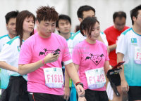 Pictures of the 2013 Standard Chartered Hong Kong Marathon