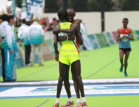 Pictures of the 2013 Standard Chartered Hong Kong Marathon