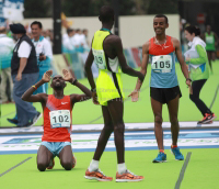 Pictures of the 2013 Standard Chartered Hong Kong Marathon