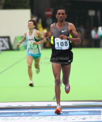 Pictures of the 2013 Standard Chartered Hong Kong Marathon