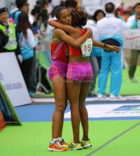 Pictures of the 2013 Standard Chartered Hong Kong Marathon