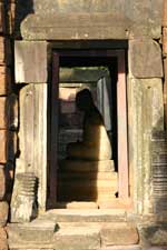 Pictures of Phimai (Thailand) including Vimaya Nattakarn drama - click to see larger version which opens in a new window / tab