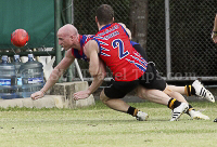 Aussie Rules Football (AFL) Pictures of Thailand Tigers in Action in Bangkok on 16 June 2012