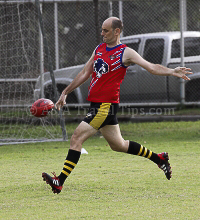 Aussie Rules Football (AFL) Pictures of Thailand Tigers in Action in Bangkok on 16 June 2012