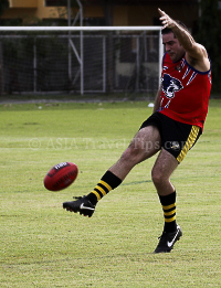 Aussie Rules Football (AFL) Pictures of Thailand Tigers in Action in Bangkok on 16 June 2012