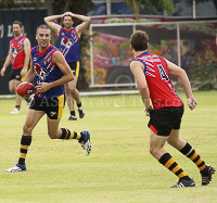 Aussie Rules Football (AFL) Pictures of Thailand Tigers in Action in Bangkok on 16 June 2012