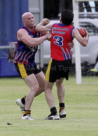 Aussie Rules Football (AFL) Pictures of Thailand Tigers in Action in Bangkok on 16 June 2012