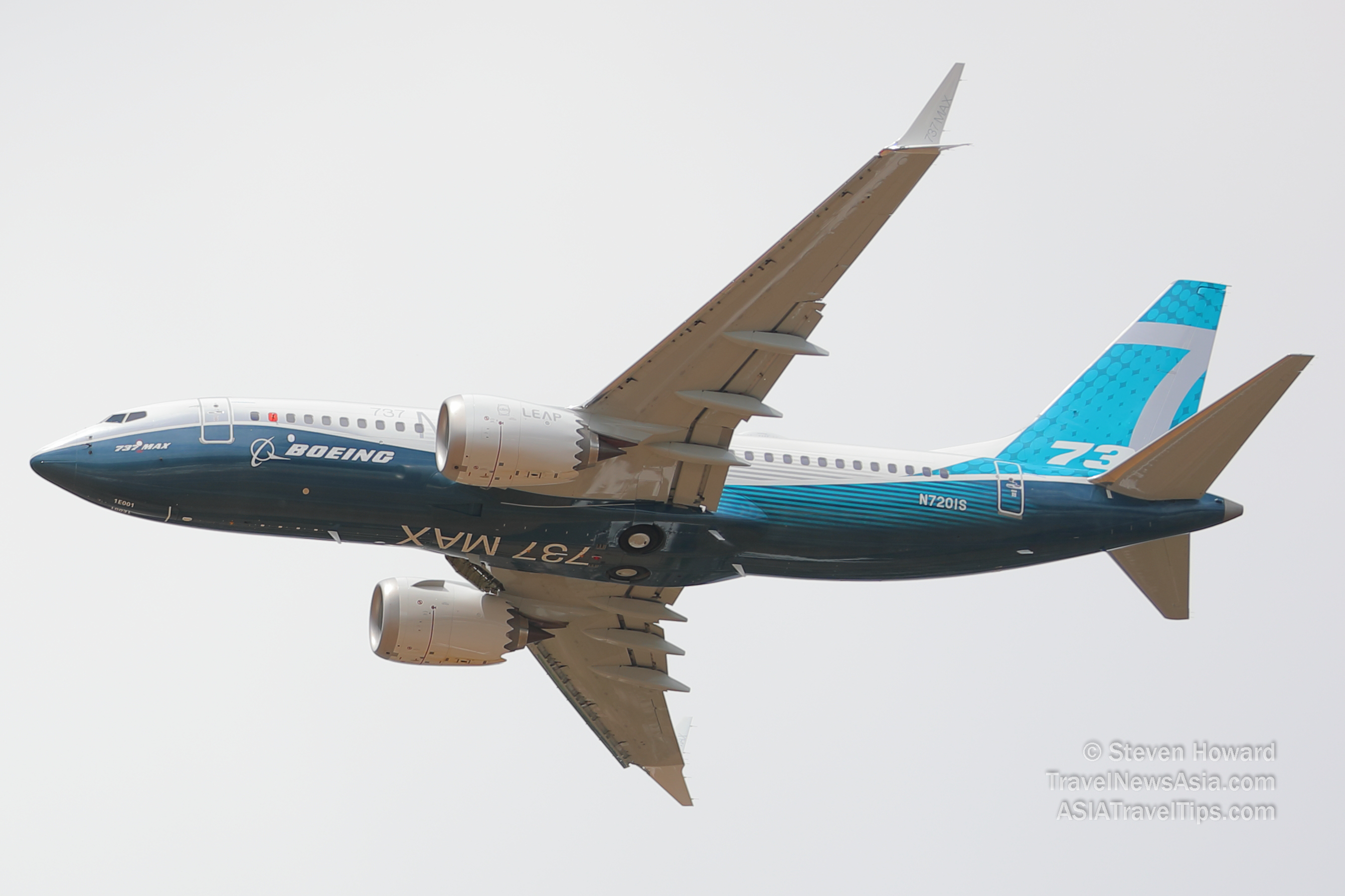 Boeing 737 MAX 7 reg: N720IS. Picture by Steven Howard of TravelNewsAsia.com Click to enlarge.