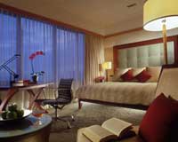 New Premier Room in Level 29 at the Singapore Marriott Hotel  - click to enlarge