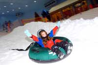 Fun at Dubai's Snow Park - click to enlarge