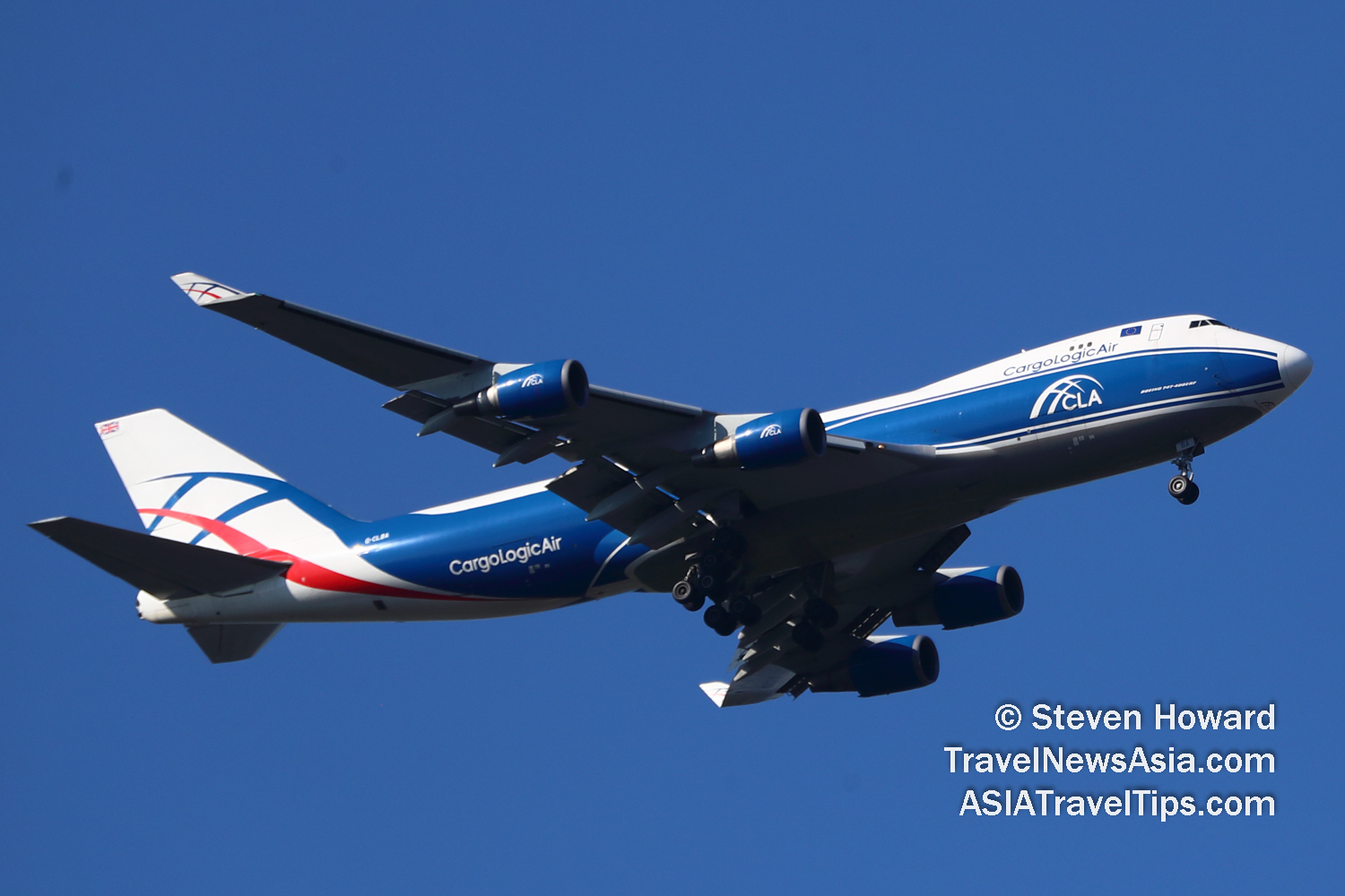 CargoLogicAir Boeing 747-400ERF reg: G-CLBA. Picture by Steven Howard of TravelNewsAsia.com Click to enlarge.