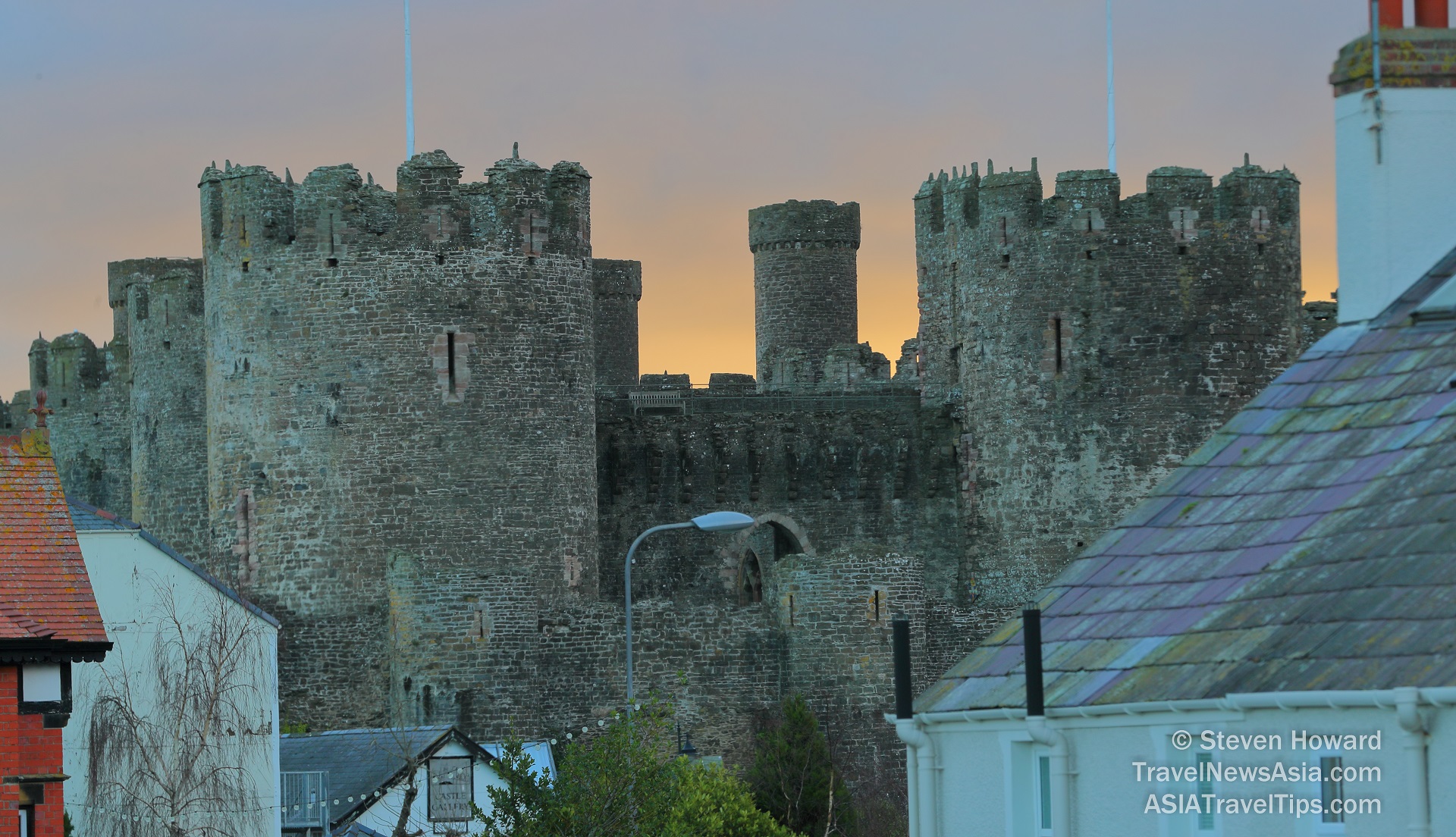 Conwy in north Wales is home to an awe inspiring castle that was built in the 13th century. Picture by Steven Howard of TravelNewsAsia.com Click to enlarge.