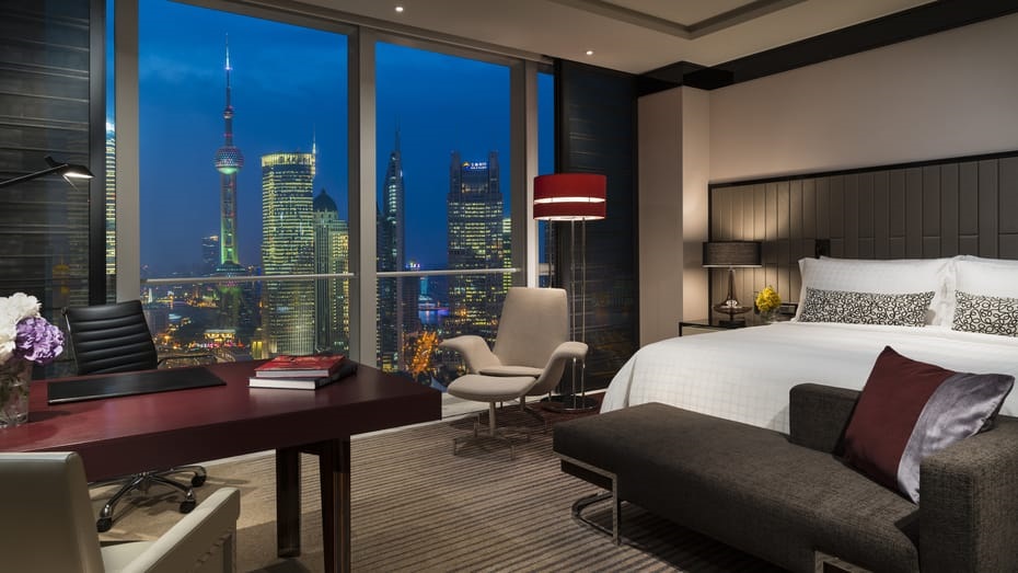 Luxurious room at the Four Seasons Hotel Pudong Shanghai. The hotel will be officially rebranded as the Regent Shanghai Pudong on 16 May 2020.. Click to enlarge.