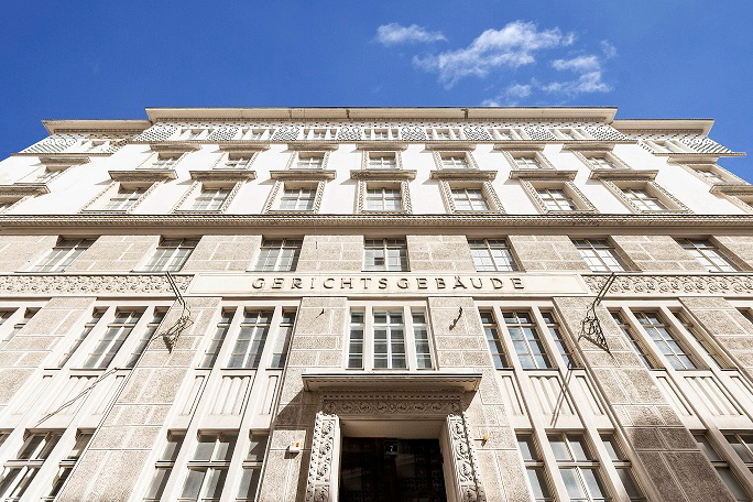 Mandarin Oriental has signed a luxury hotel and branded residences in Vienna, Austria. Scheduled to open in late 2023, the Mandarin Oriental, Vienna will be housed in a heritage building that originally served as the city’s commercial law court from 1912 to 2003. Click to enlarge.
