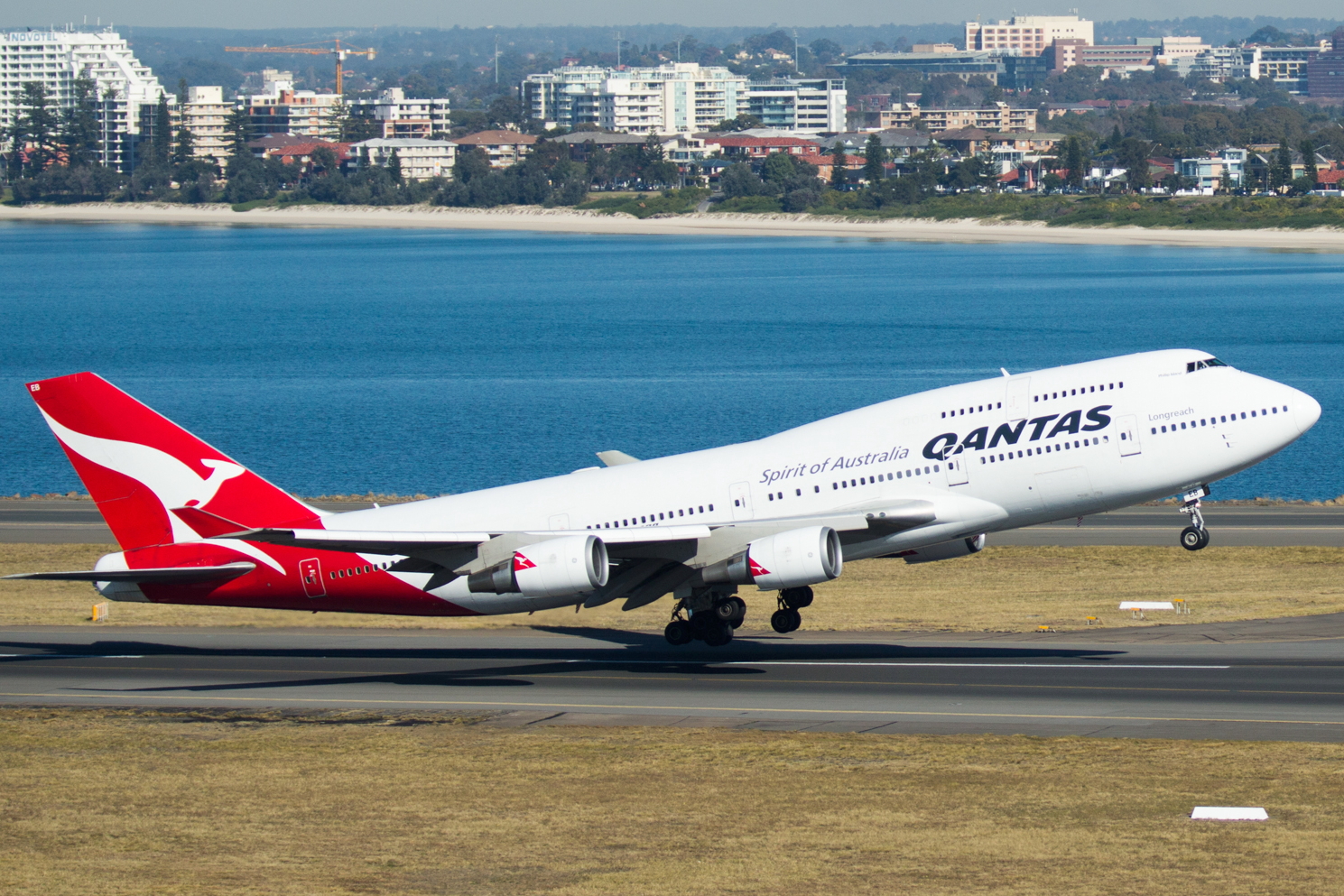 Qantas has retired its fleet of Boeing 747 jumbo jets. The final 747-400 in the fleet (registration VH-OEJ) departed Sydney on Wednesday as flight number QF7474, bringing to an end five decades of history-making moments for the national carrier and aviation in Australia. Click to enlarge.