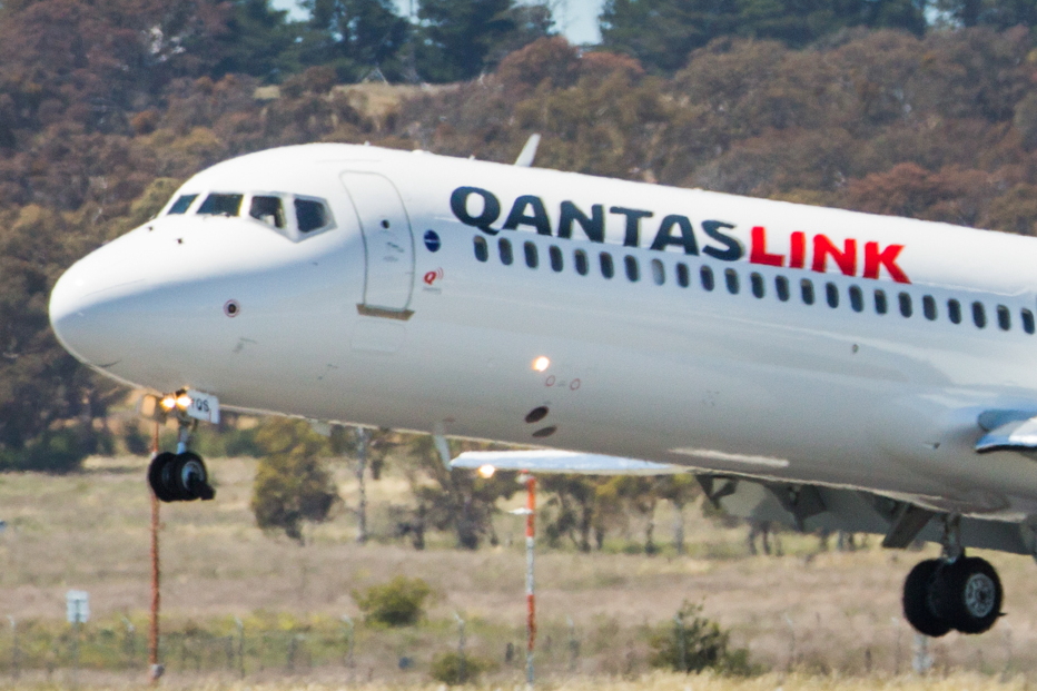 Qantas Boeing 717. Click to enlarge.
