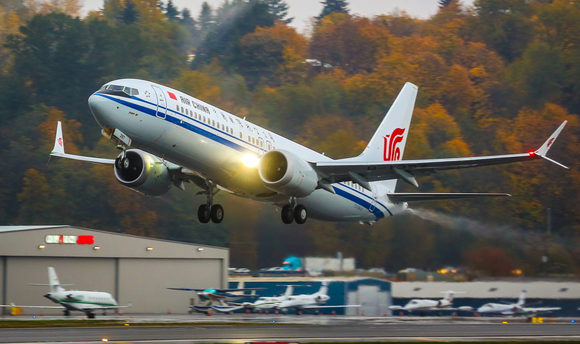 Air China's first Boeing 737 MAX 8. Click to enlarge.