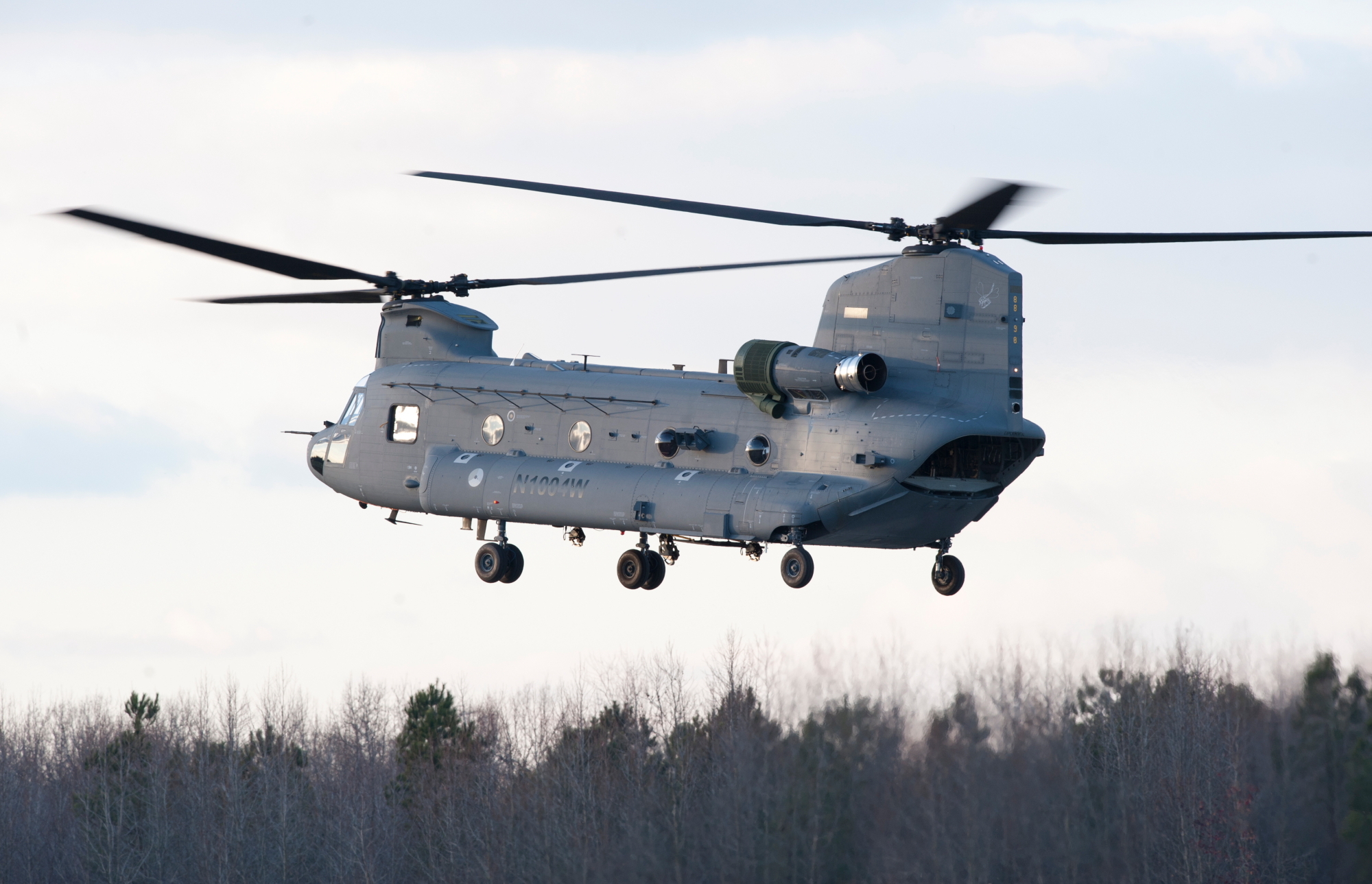 Royal Netherlands Air Force CH-47F Chinook helicopter. Click to enlarge.