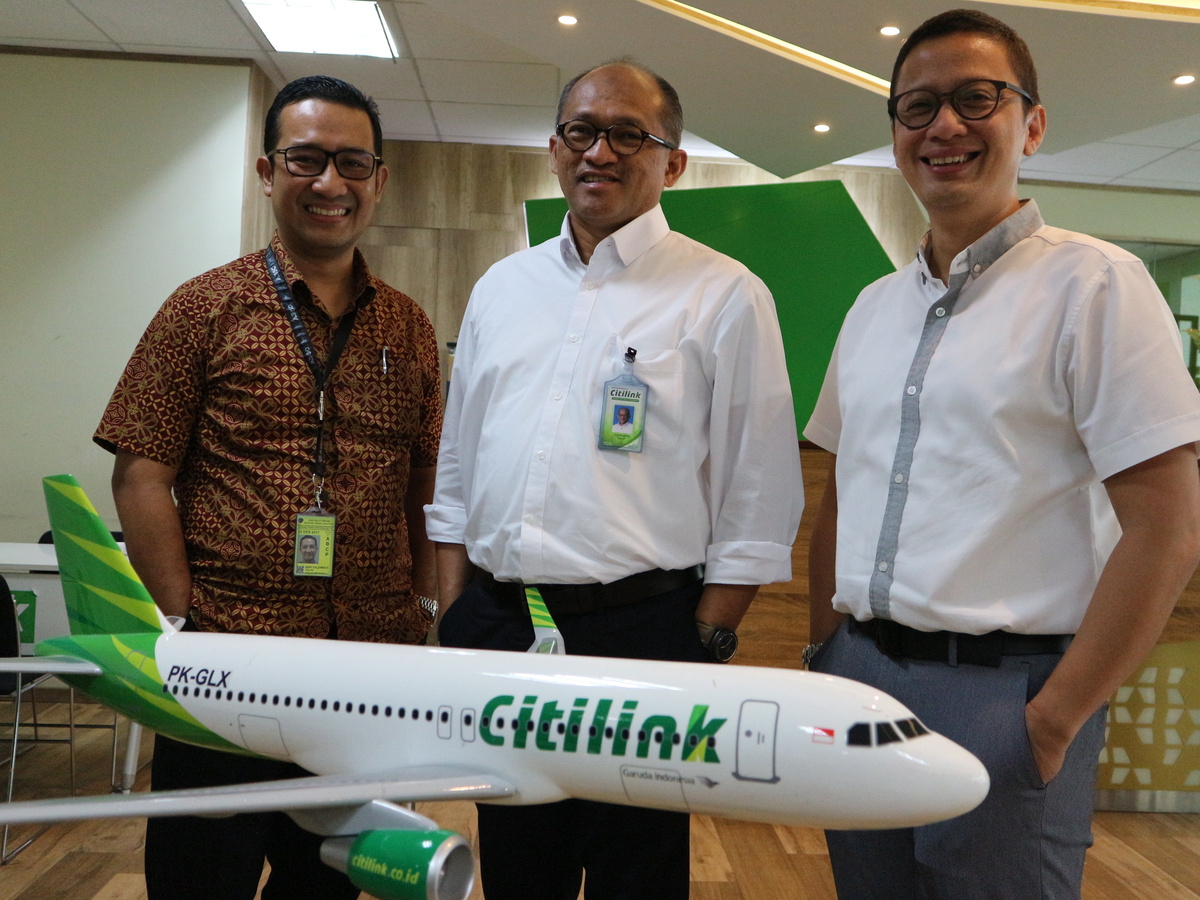 From left to right: Capt. Arry Kalzaman, COO, Mr. Juliandra Nurtjahjo, President & CEO, also as Acting CFO and Mr. Andy Adrian, CCO of Citilink Indonesia. Click to enlarge.