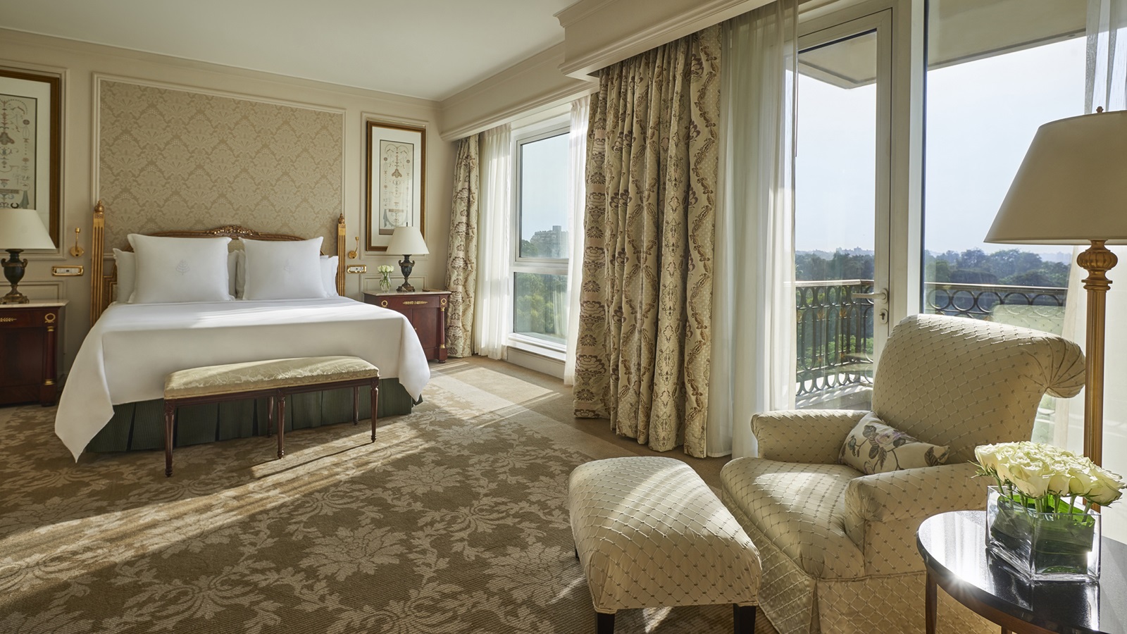 Luxurious room at the Four Seasons Hotel Cairo at The First Residence