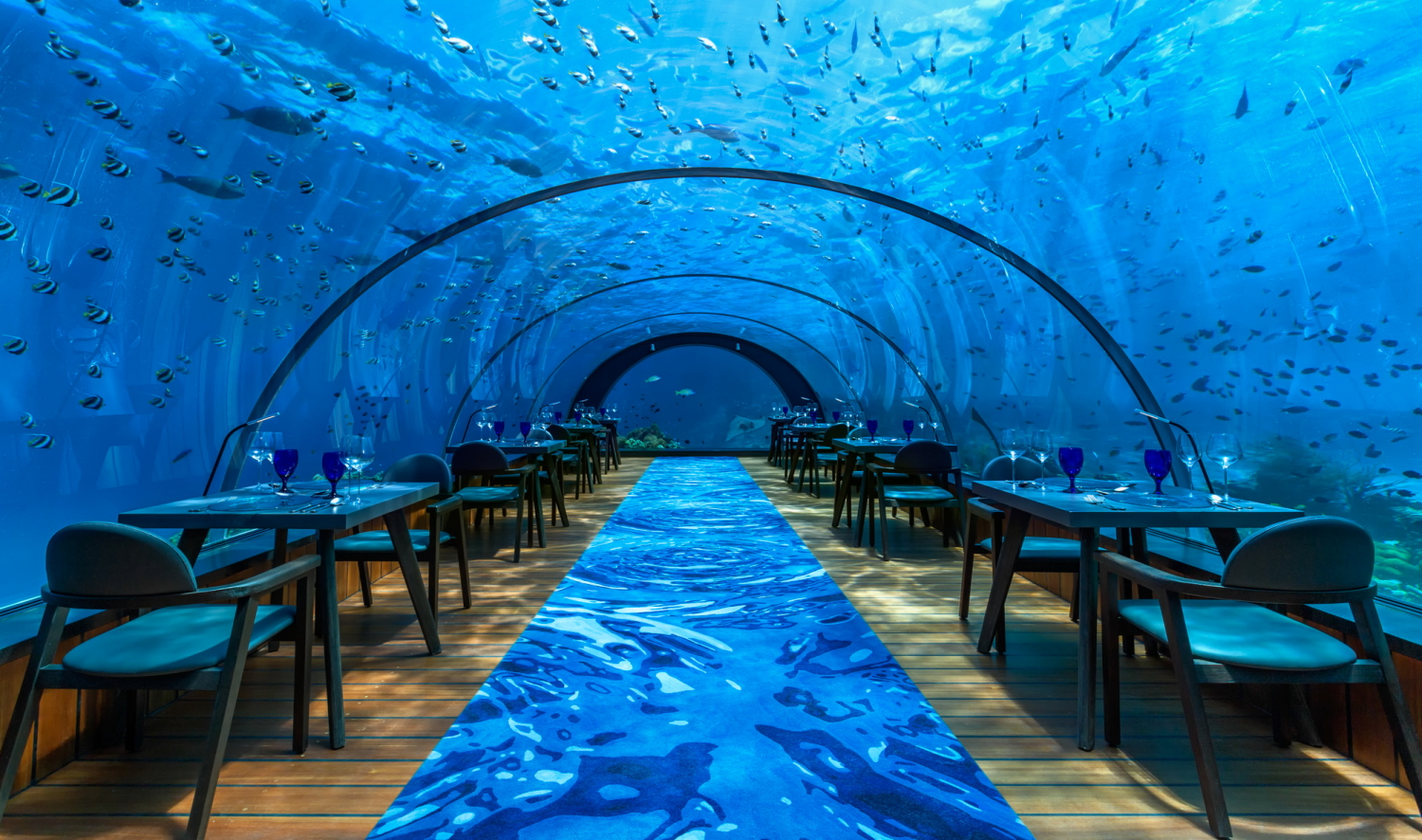 Maldives: Hurawalhi Island Resort's under sea restaurant