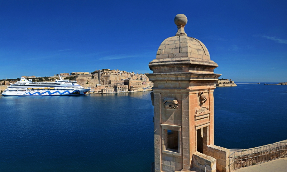 Senglea vedette guarding the harbour