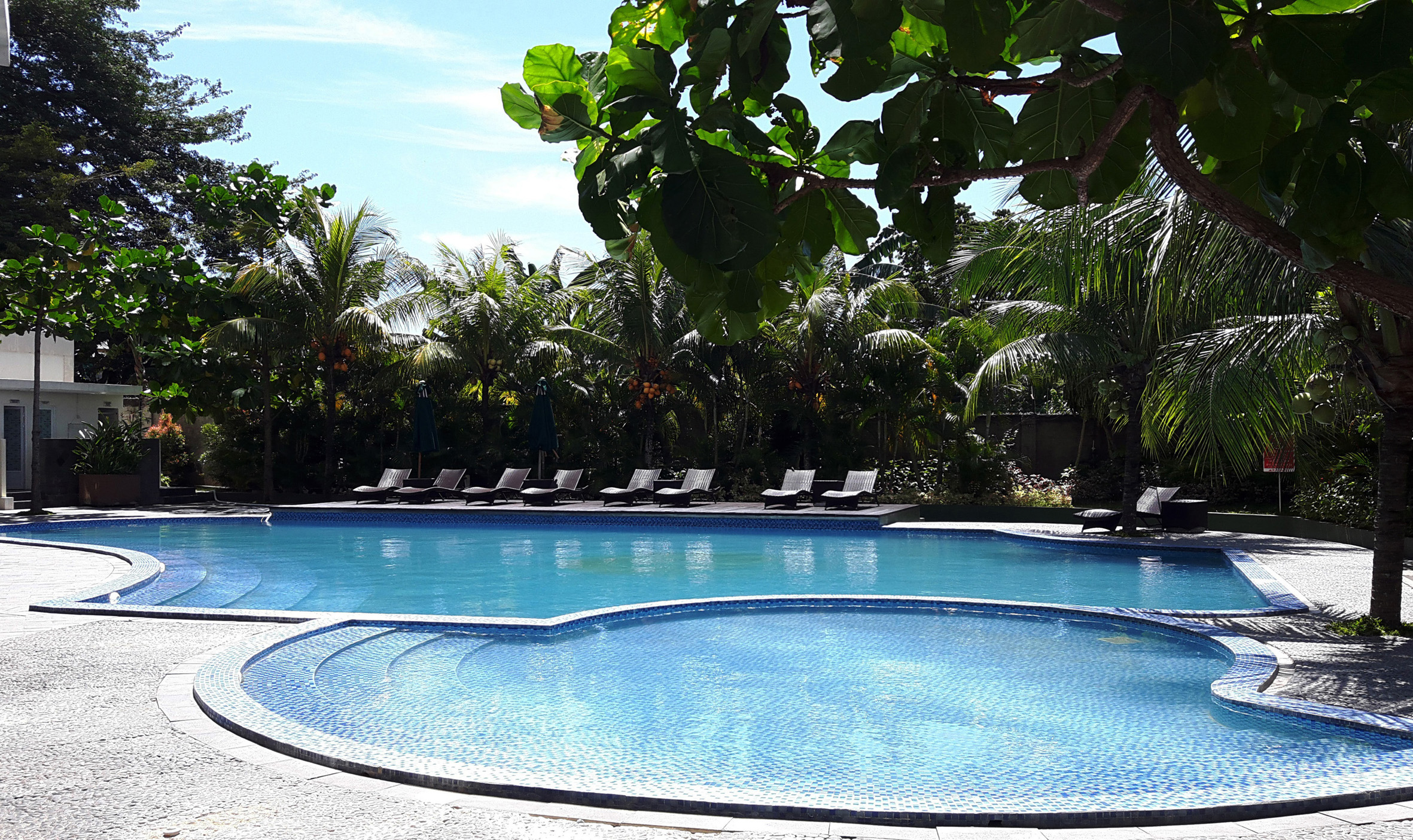 Swimming pool at Swiss-Belhotel Lampung, formerly The 7th Hotel & Convention Center