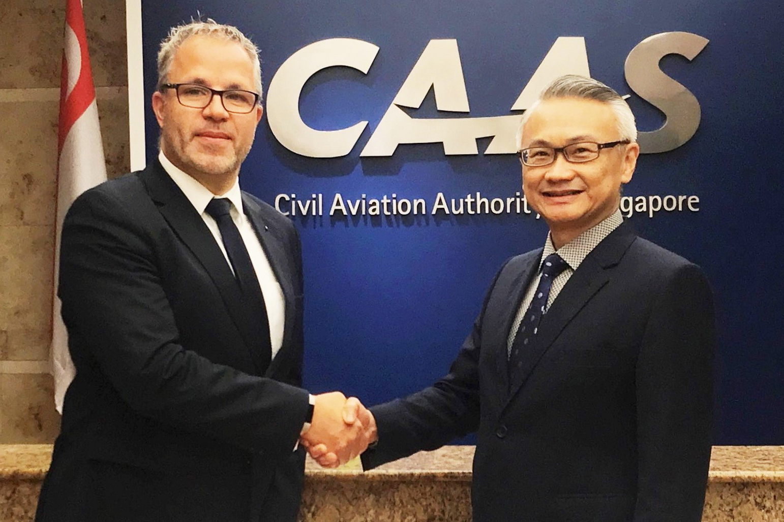 The MoU was signed by Soh Poh Theen, Deputy Director-General (Air Navigation Services) of CAAS, as well as Oliver Cristinetti and Dirk Mahns, Managing Directors of DFS Aviation Services. Click to enlarge.