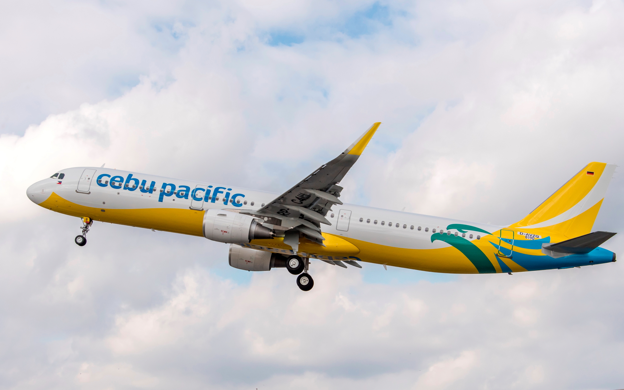 Cebu Pacific Airbus A321ceo. Click to enlarge.