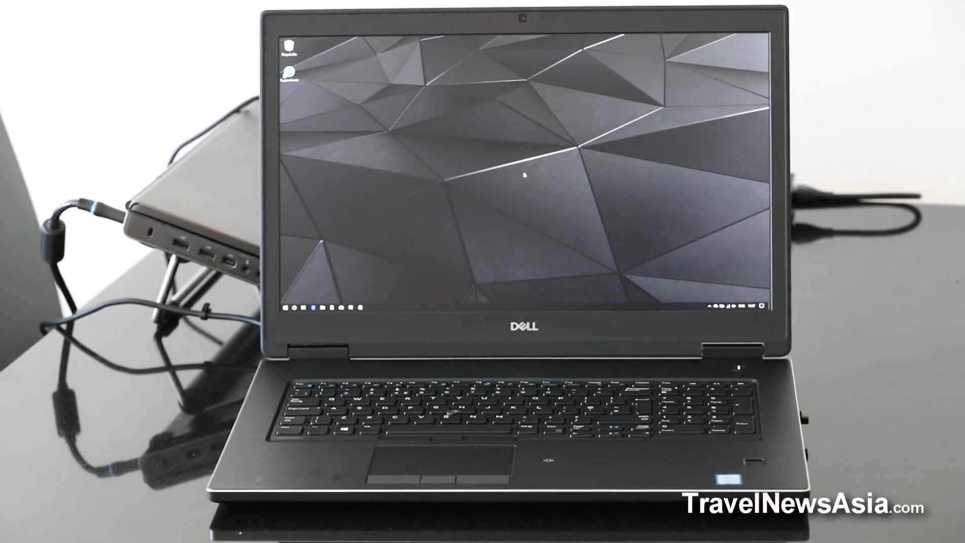 Dell Precision 7730 Mobile Workstation. Click to enlarge.