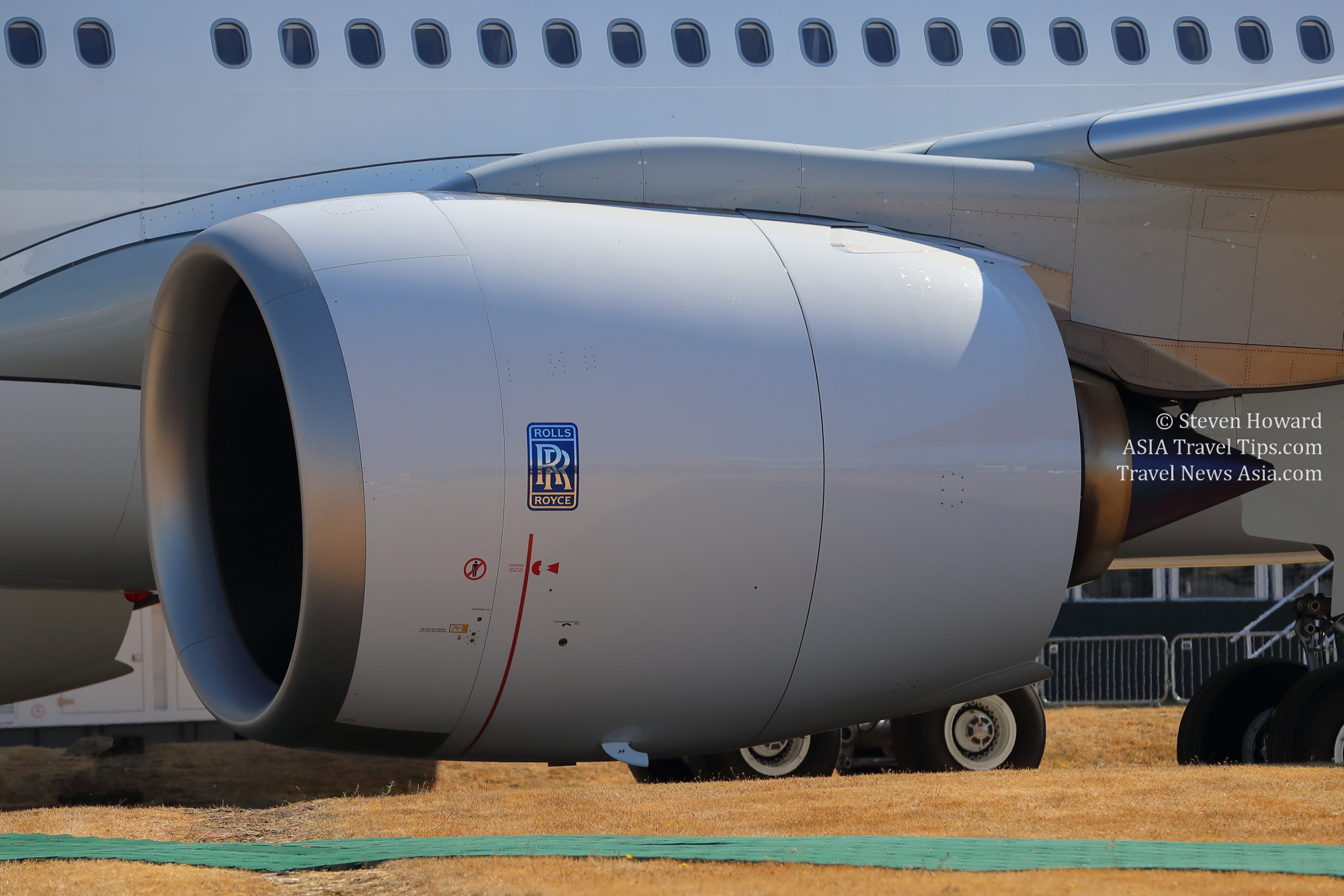 Rolls-Royce Trent 7000 on a TAP Portugal Airbus A330neo. Click to enlarge.