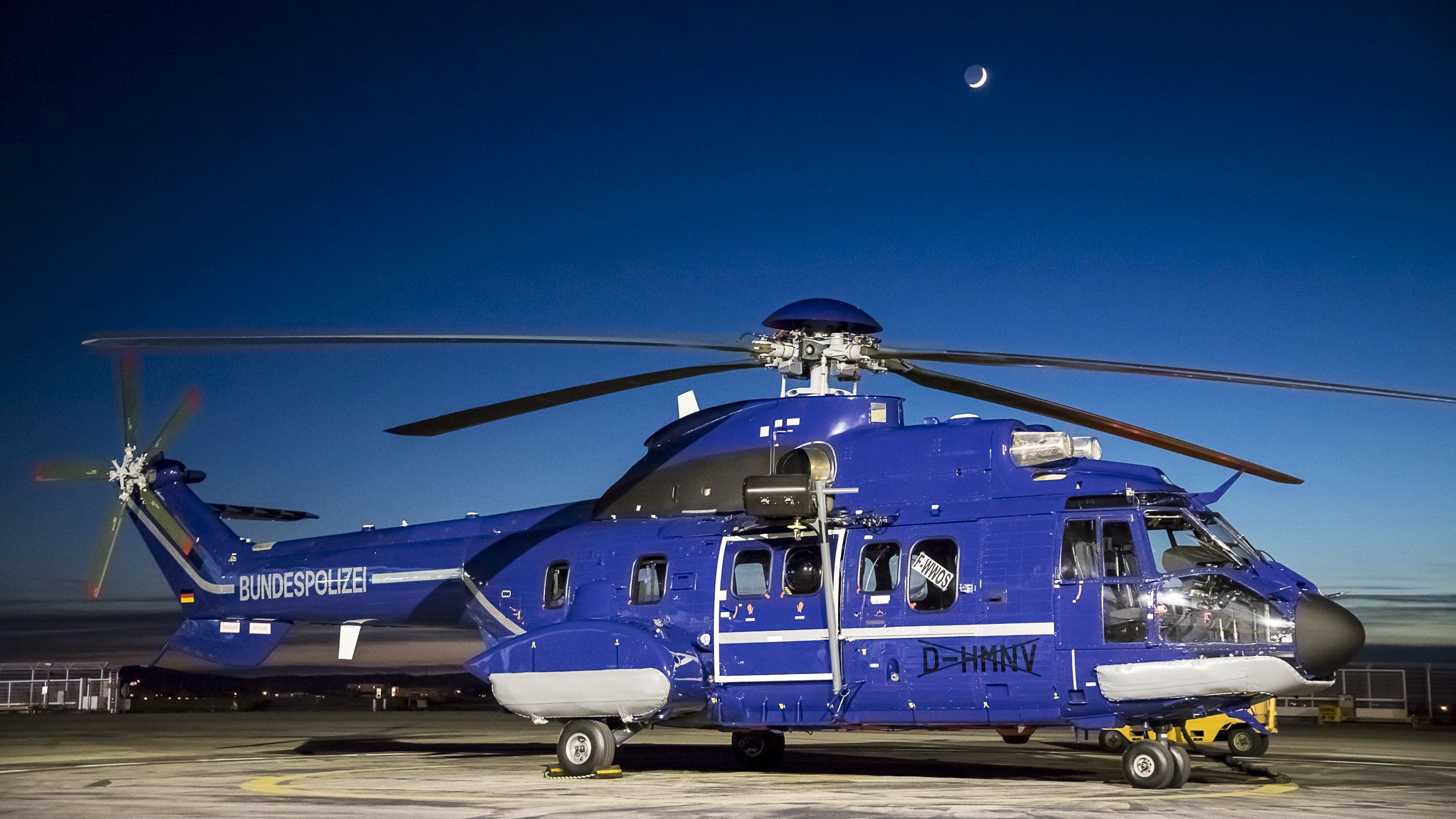 The Bundespolizei (German Federal Police) has taken delivery of three heavy H215 helicopters, with a fourth to follow in June 2019. The twin-engine multi-role Super Pumas will enter operation at the beginning of 2020 supporting the Central Command for Maritime Emergencies (CCME), which oversees maritime missions off of Germany’s coast. Click to enlarge.