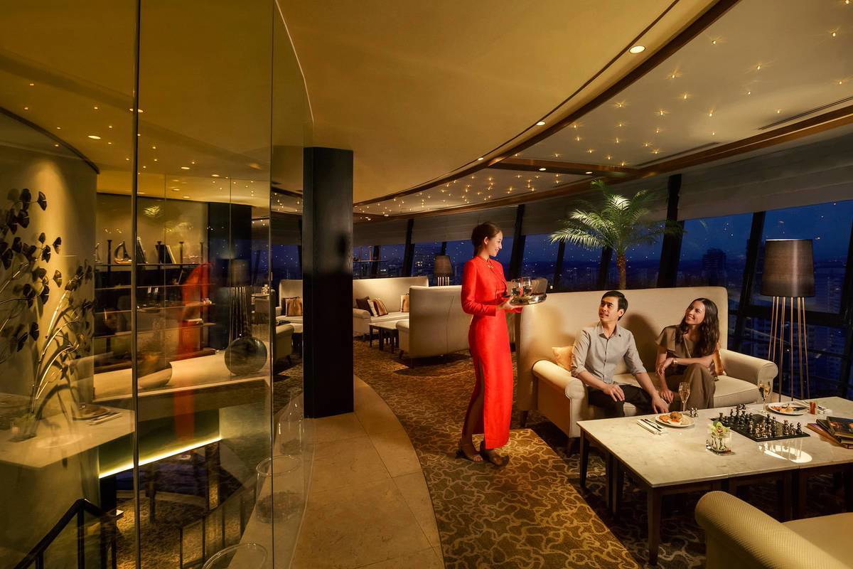Meritus Club Lounge at Mandarin Orchard Singapore. Click to enlarge.