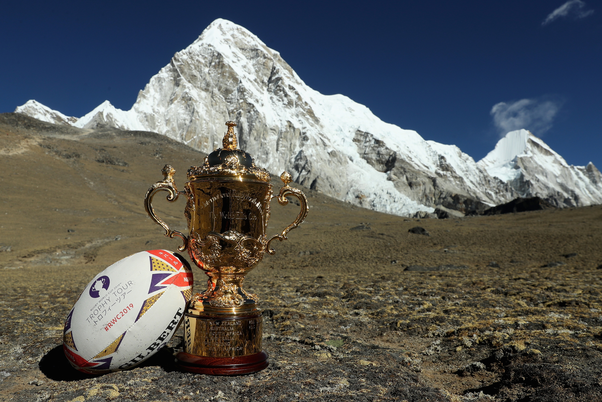 Rugby’s greatest prize, the Webb Ellis Cup, arrived in Nepal for the first time on Thursday, as the Rugby World Cup 2019 Trophy Tour reaches its final destination for 2018. The trophy scaled new heights when it travelled high above sea level to Kala Patthar (meaning ‘Black Rock’ in Nepali) in the Himalayas with England’s former World Rugby International Sevens Player of the Year, Ollie Phillips. With views across the world's highest mountain, Mount Everest, this is undoubtedly one of the most spectacular locations to have ever hosted the trophy. Click to enlarge.