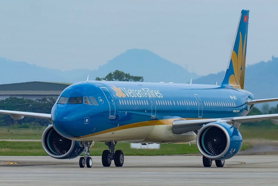 Vietnam Airlines Airbus A321. Click to enlarge.