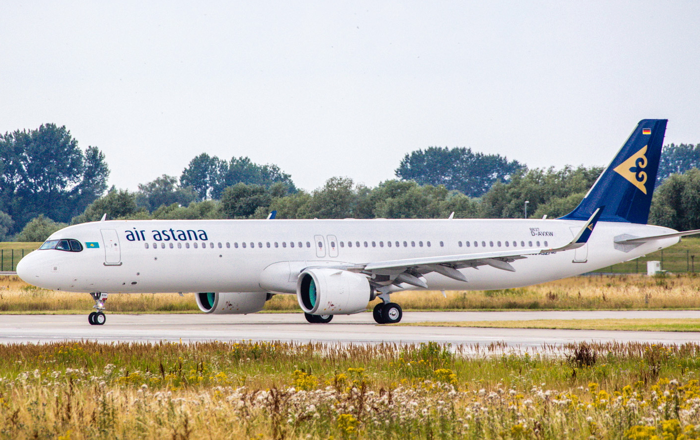 Air Astana Airbus A321LR. Click to enlarge.