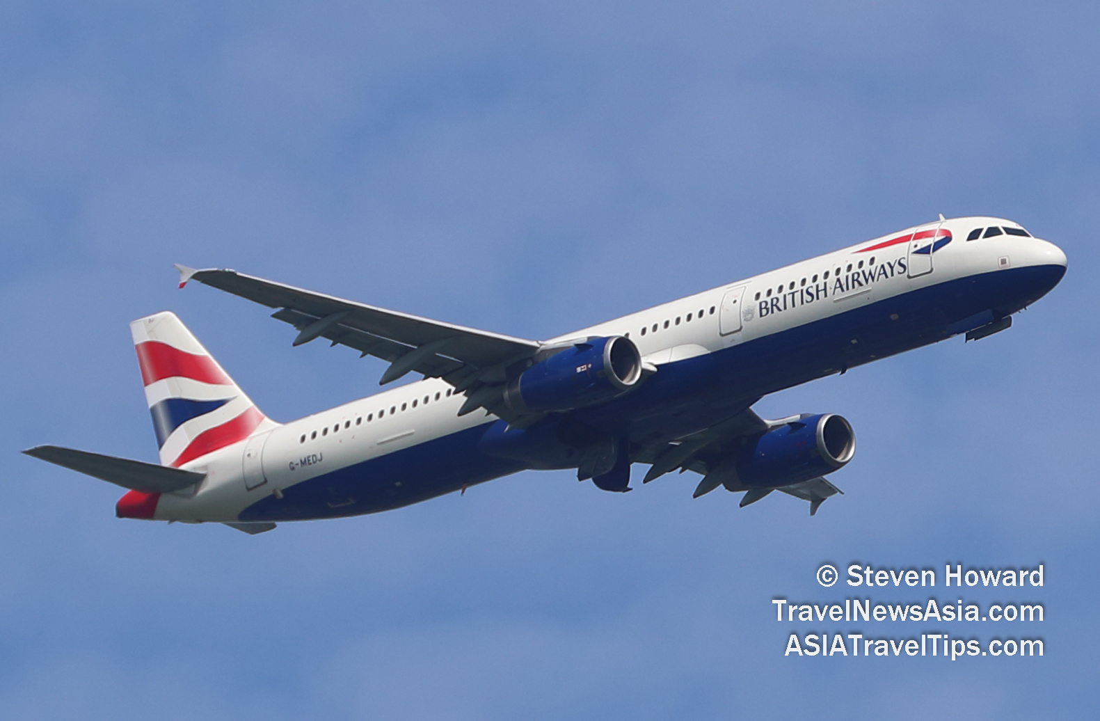 British Airways Airbus A321 reg: G-MEDJ. Picture by Steven Howard of TravelNewsAsia.com Click to enlarge.