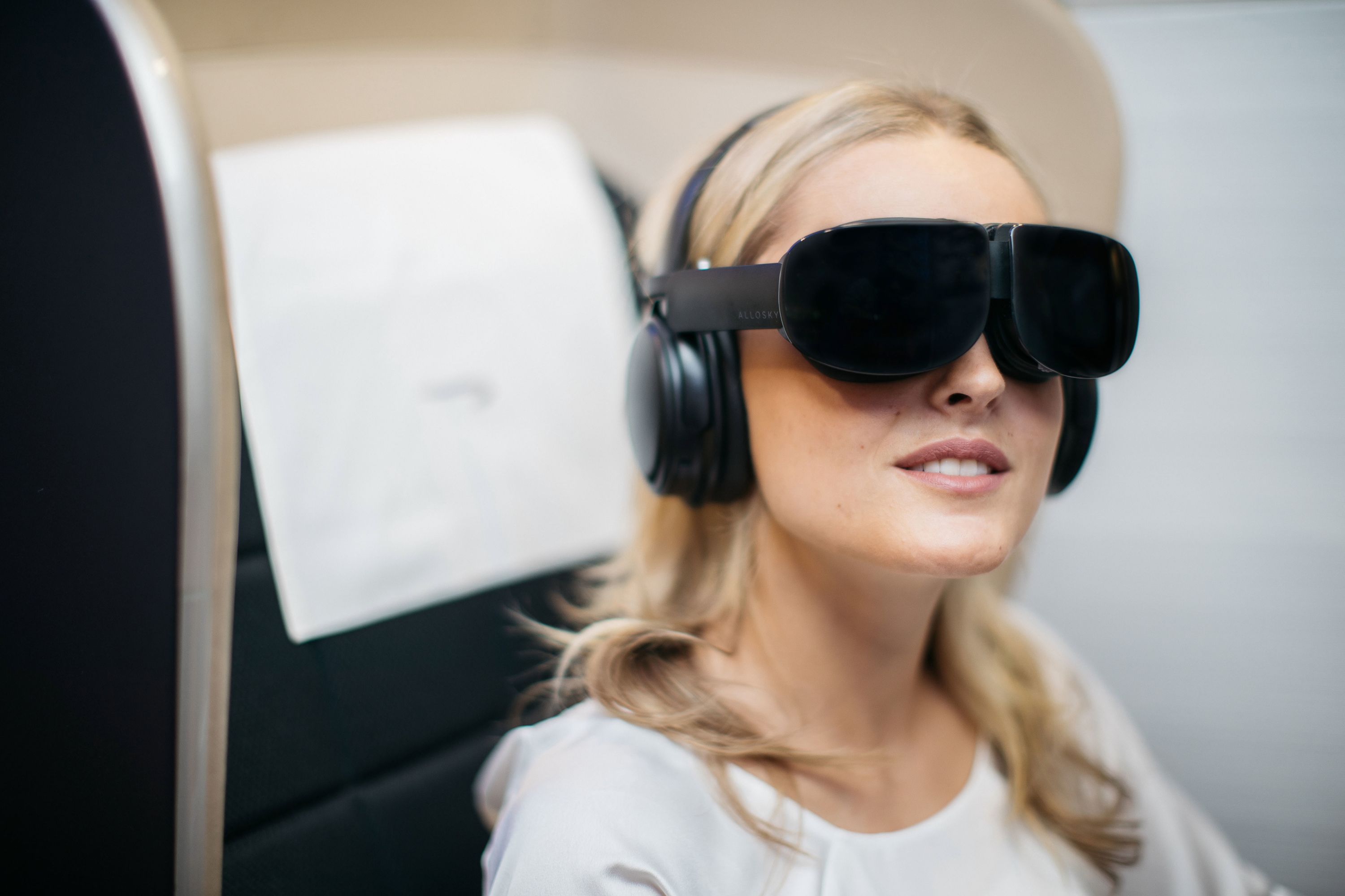 British Airways is testing an in-flight entertainment system that operates through a virtual reality headset. Running until the end of 2019, customers travelling on select flights in First from London Heathrow to New York JFK will be able to enjoy a selection of award-winning films, documentaries and travel programmes in 2D, 3D or 360° formats. Click to enlarge.