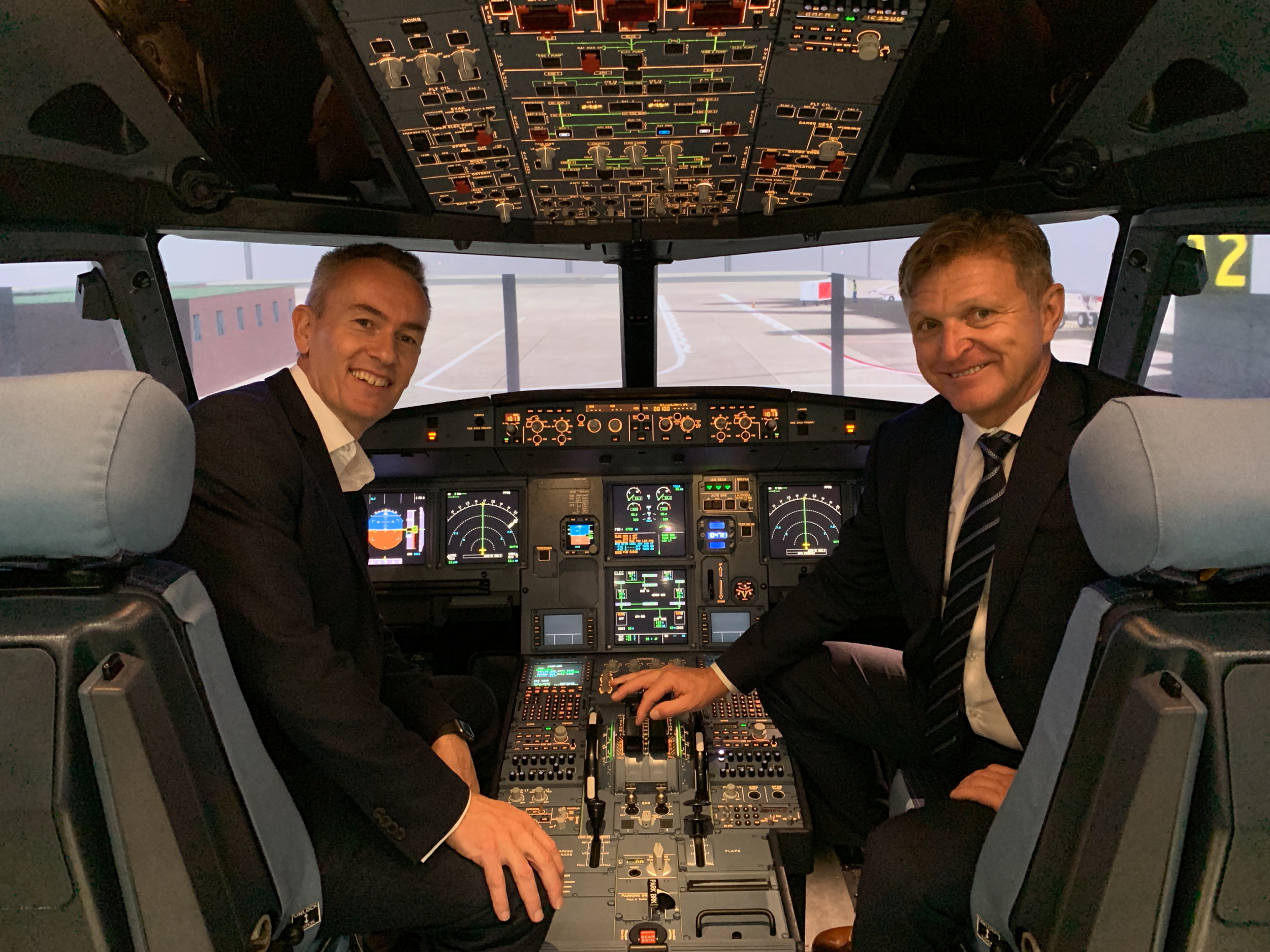 David Morgan (left), easyJet’s interim Chief Operations Officer, with Marc Parent CAE’s President and CEO. Click to enlarge.