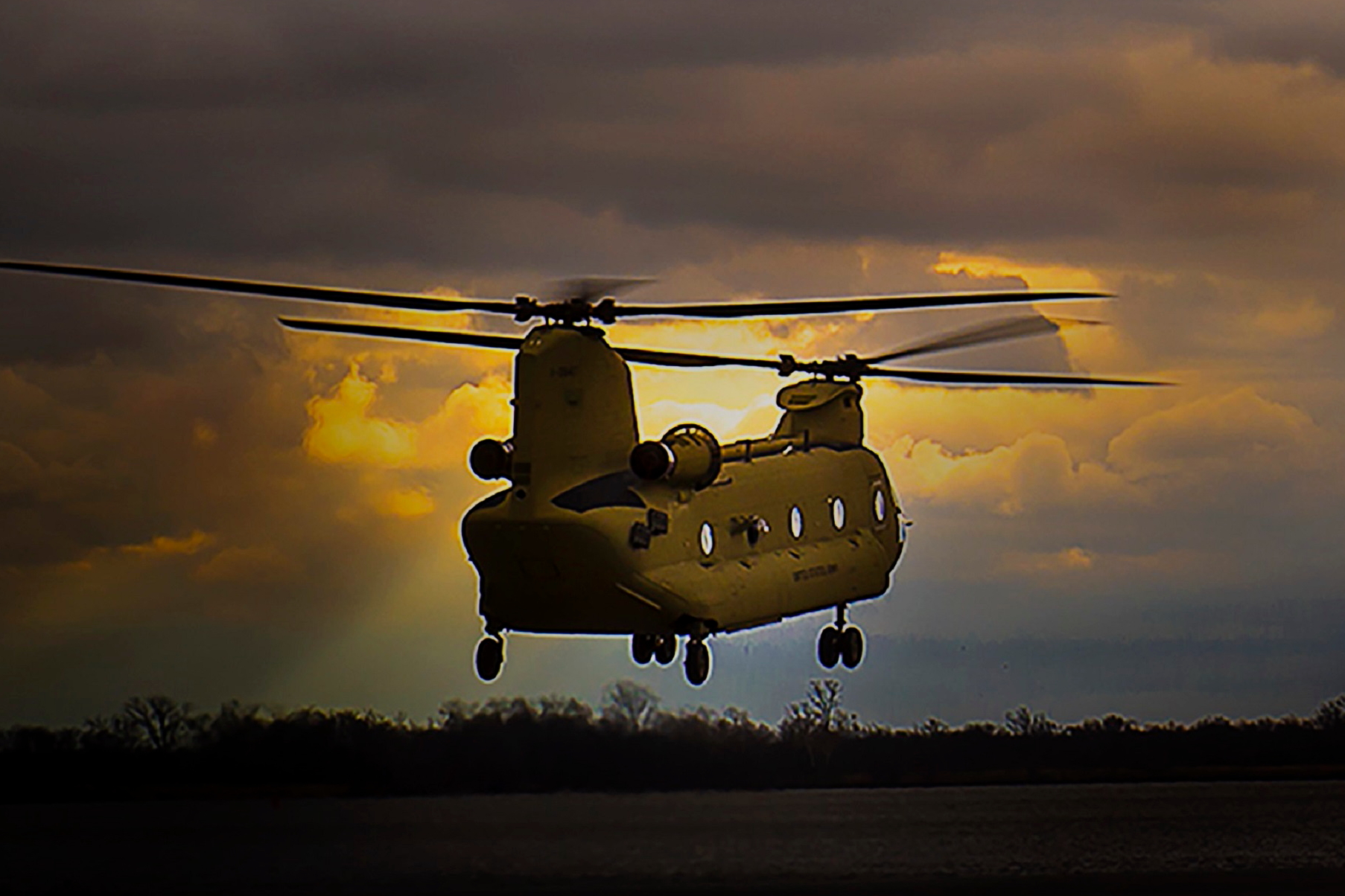 Boeing has signed a deal to upgrade all 17 of Spain’s CH-47D Chinook helicopters to the F-model configuration, adding features such as the digital automatic flight control system, common avionics architecture system and advanced cargo handling to align that country’s fleet with those of other nations. Click to enlarge.