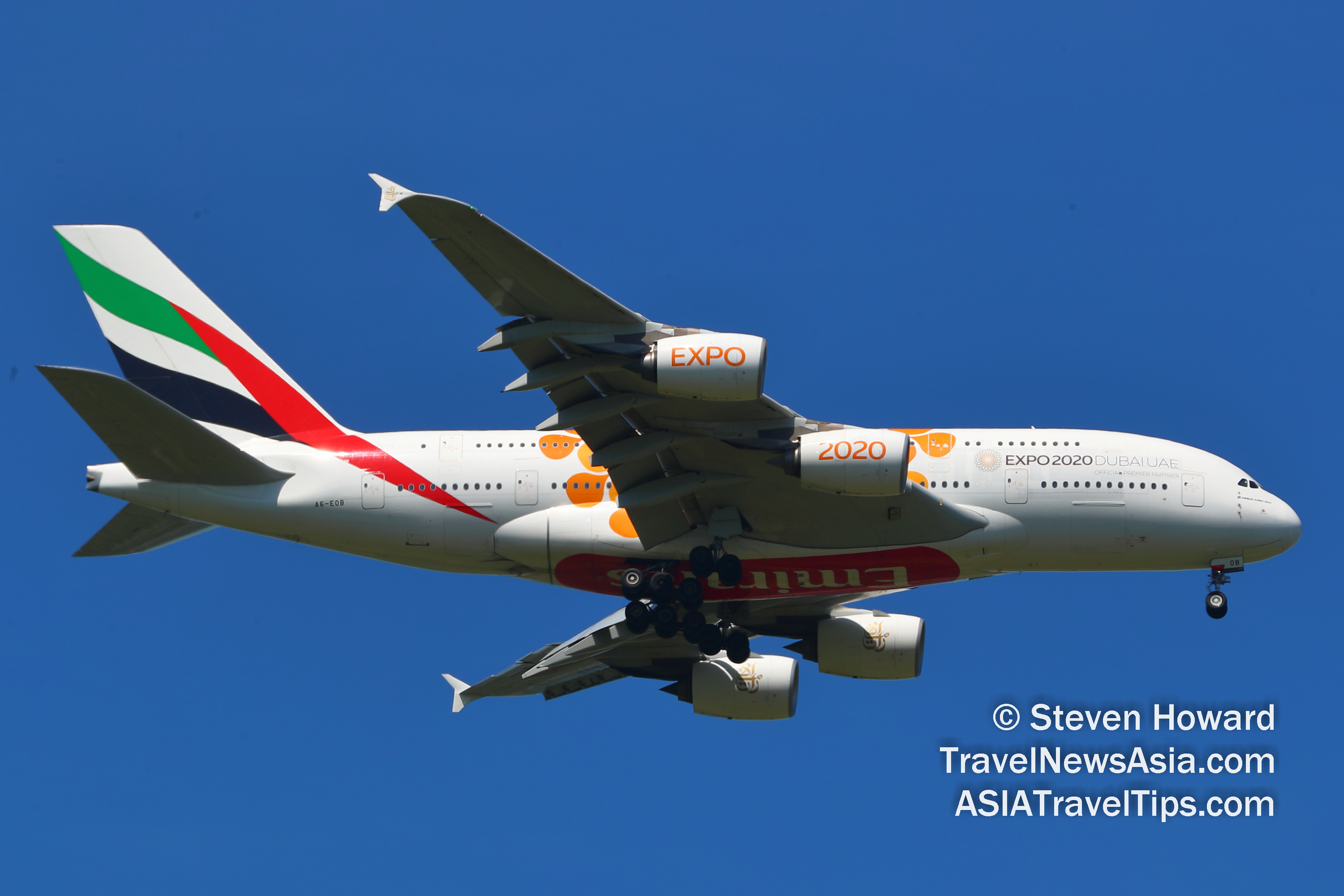 Emirates Airbus A380 reg: A6-EOB. Picture by Steven Howard of TravelNewsAsia.com on 4 July 2019. Click to enlarge.