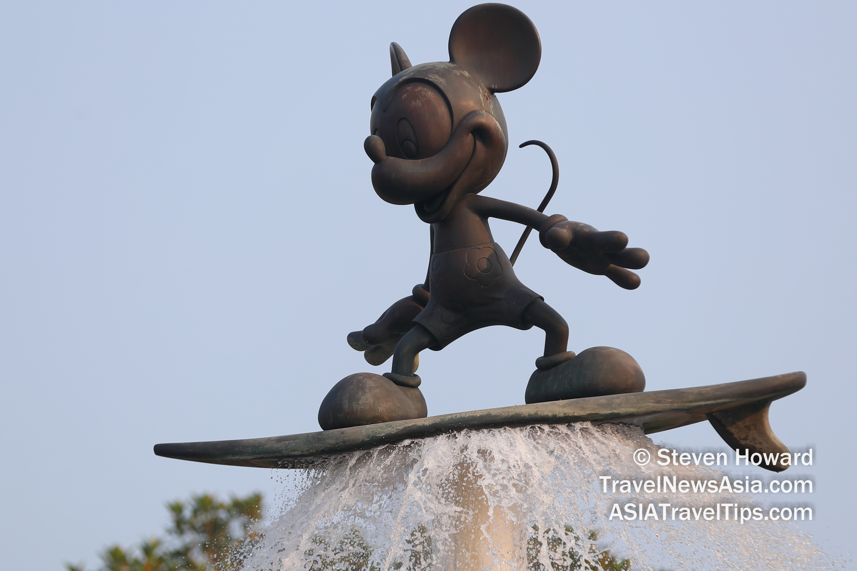 Mickey Mouse surfing at Hong Kong Disneyland. Picture by Steven Howard of TravelNewsAsia.com Click to enlarge.
