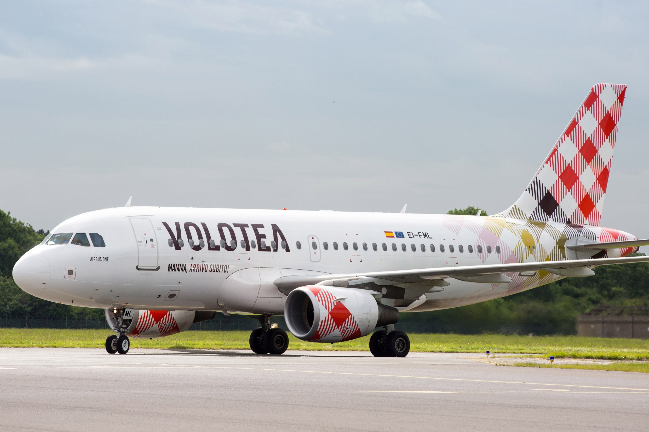Volotea Airbus A319. Click to enlarge.